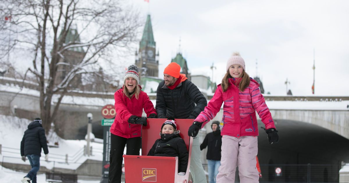 About CAR & TIRE STORAGE LLC